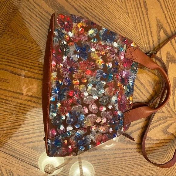 Colorful Floral Crossbody Bag - Picture 3 of 5